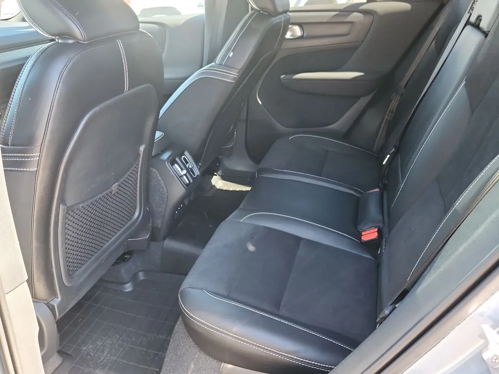 Used 2021 Gray Volvo R-Design image 11