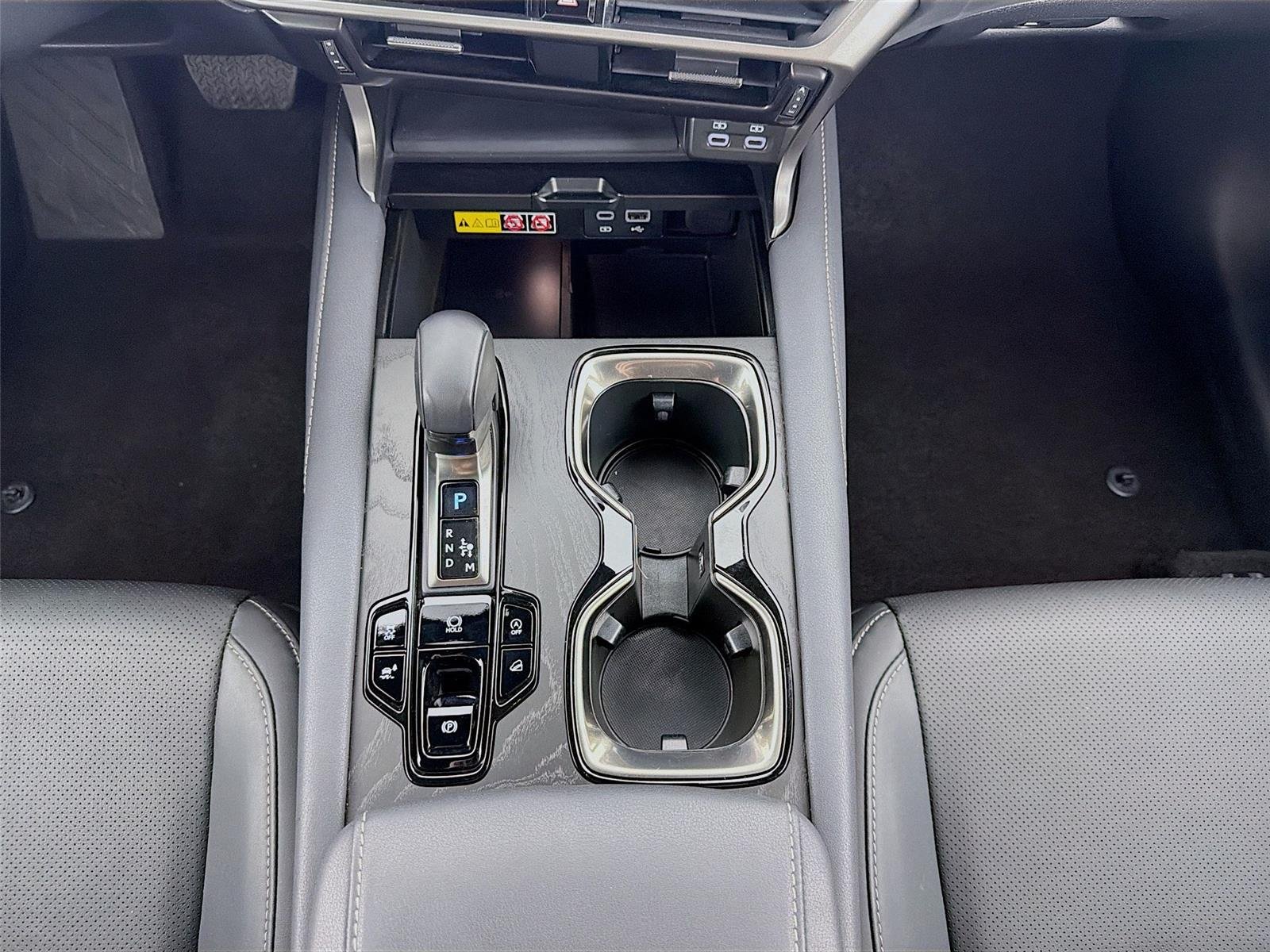 Used 2024 Iridium Lexus RX 350 Premium image 19
