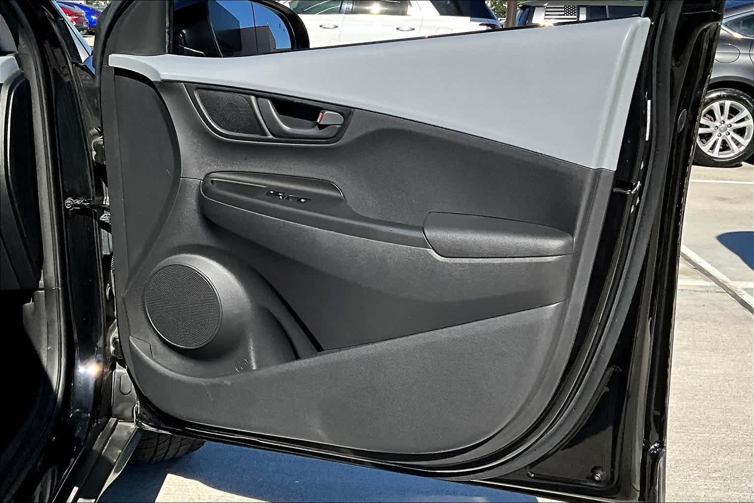 Used 2021 Ultra Black Hyundai SEL image 21