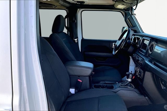 2020 Jeep Wrangler Unlimited Sahara - Photo 7