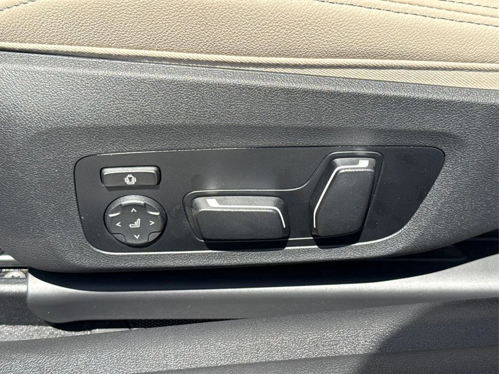 2026 BMW 4 Series M440i - Photo 25