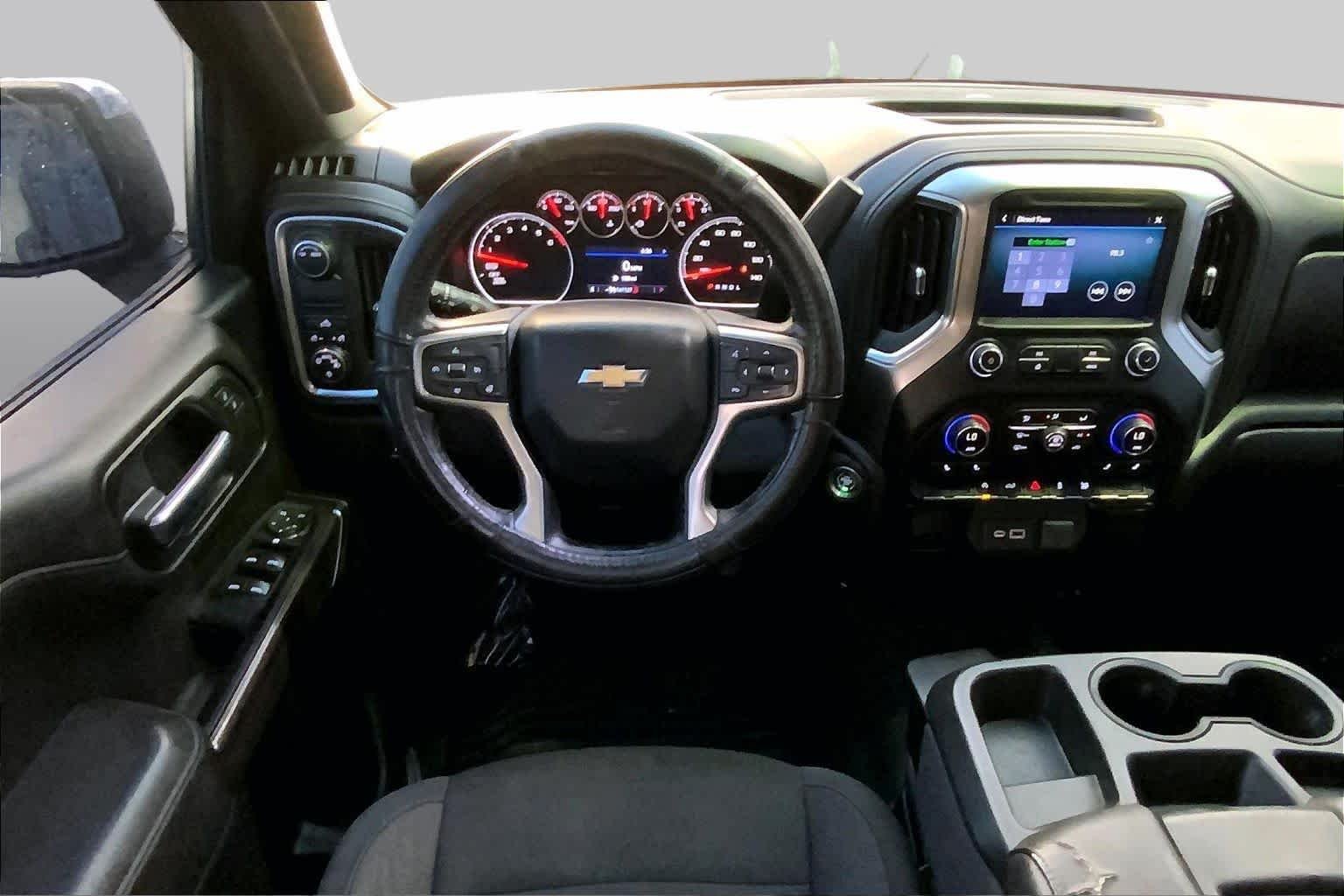 Used 2021 Shadow Gray Metallic Chevrolet LT image 5