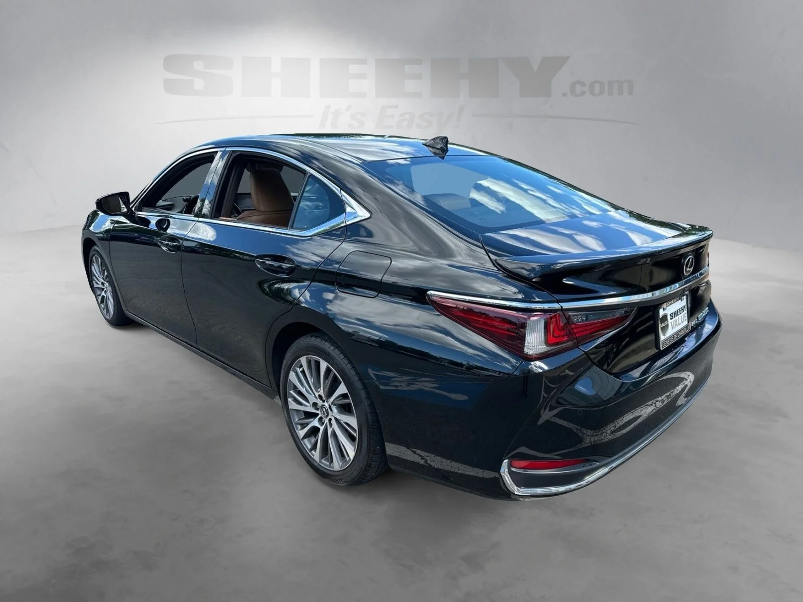 Used 2021 Black Lexus 250 image 12