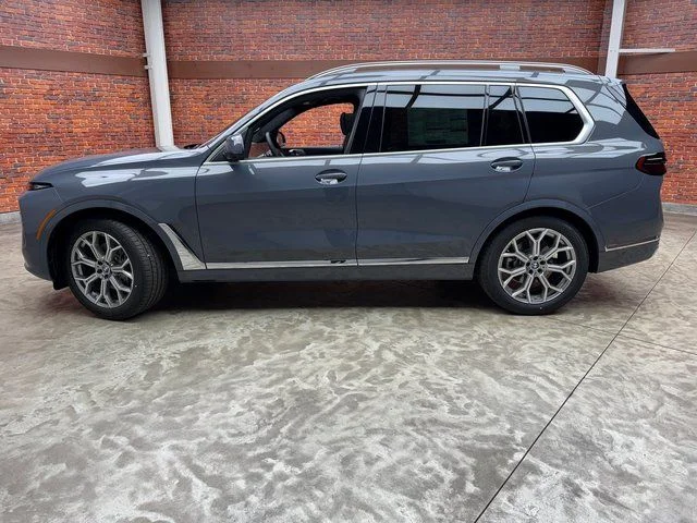 Used 2026 Brown BMW xDrive40i image 2