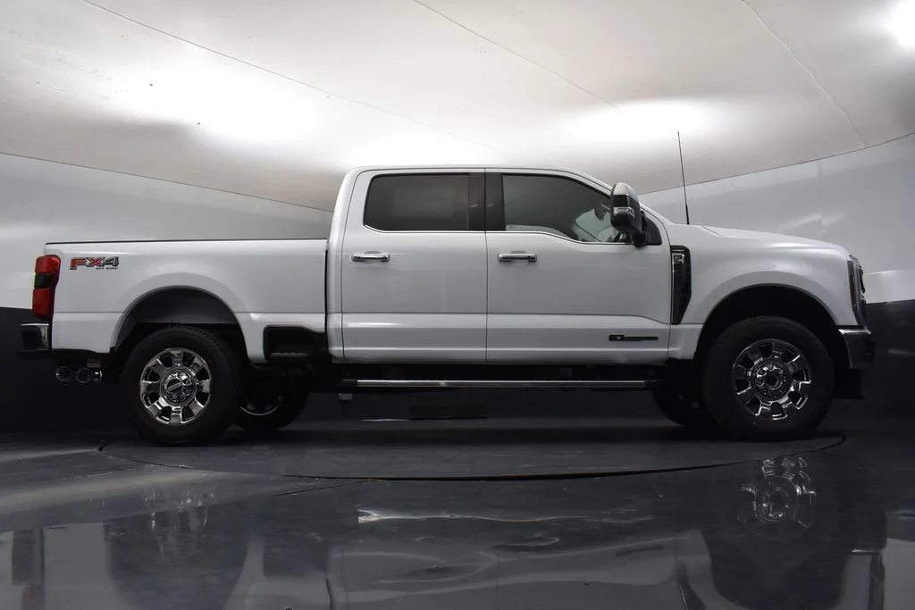 New 2026 White Ford Lariat image 37