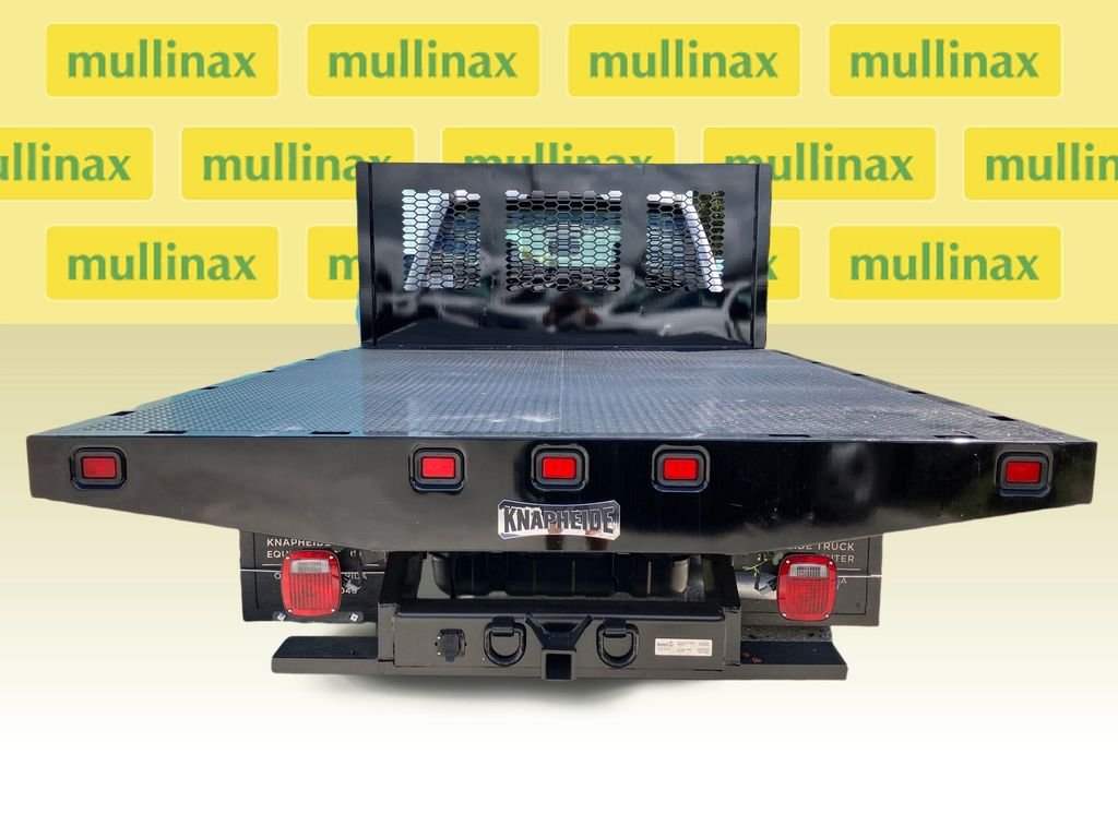 2025 Ford F-350 Super Duty Chassis Cab XL - Photo 9