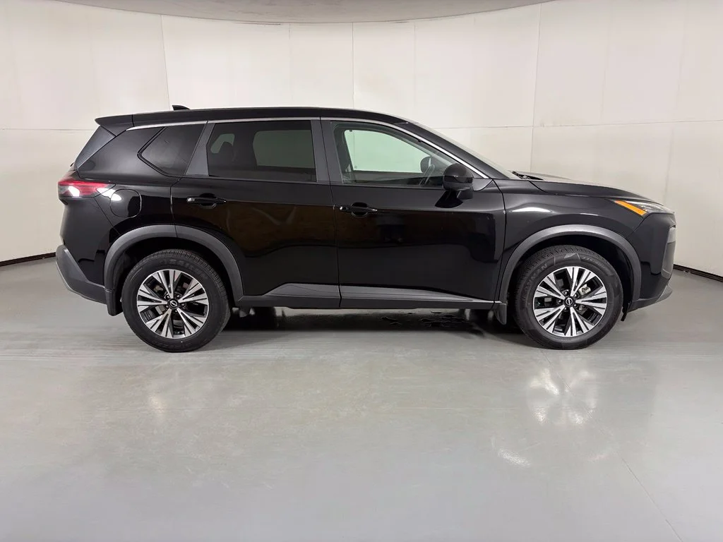 Used 2023 Black Nissan SV image 9