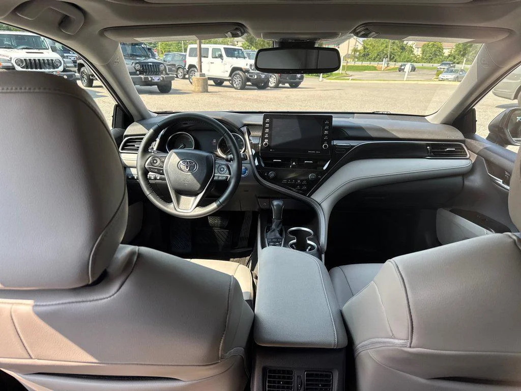 Used 2022 Blueprint Toyota Hybrid XLE CVT (Natl) image 21