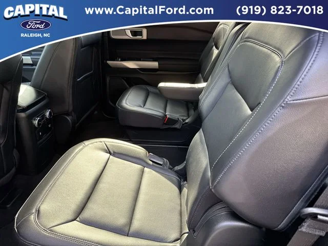 Used 2023 Black Ford Limited image 18