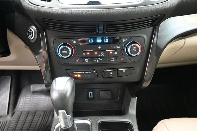 Used 2017 Canyon Ridge Metallic Ford Titanium image 28
