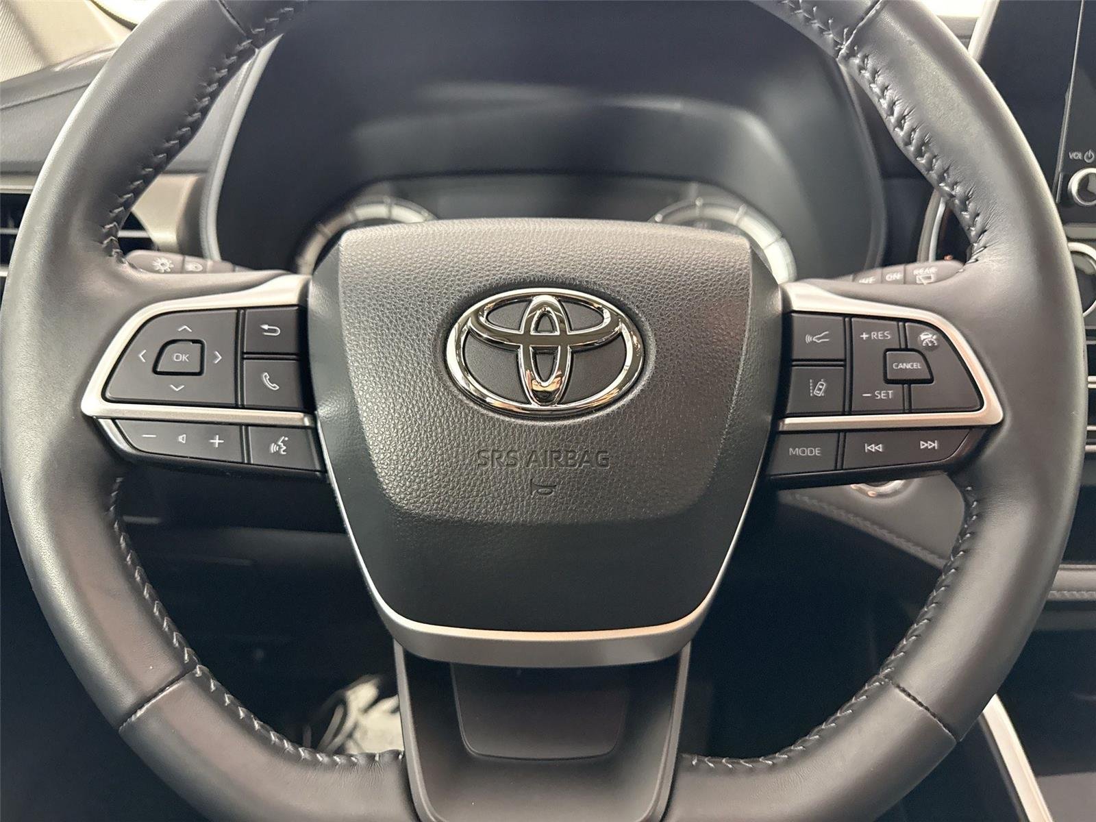 Used 2023 Celestial Silver Metallic Toyota LE image 16