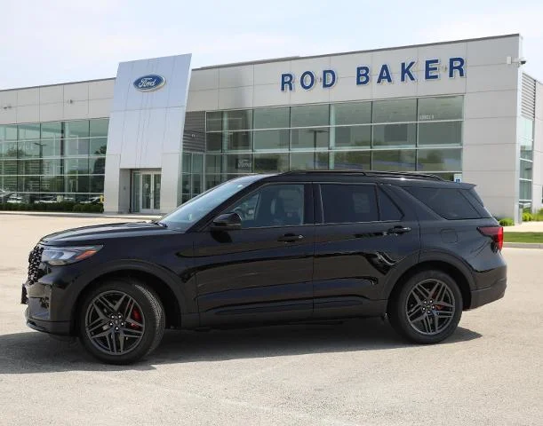 2026 Ford Explorer ST 4WD's photo