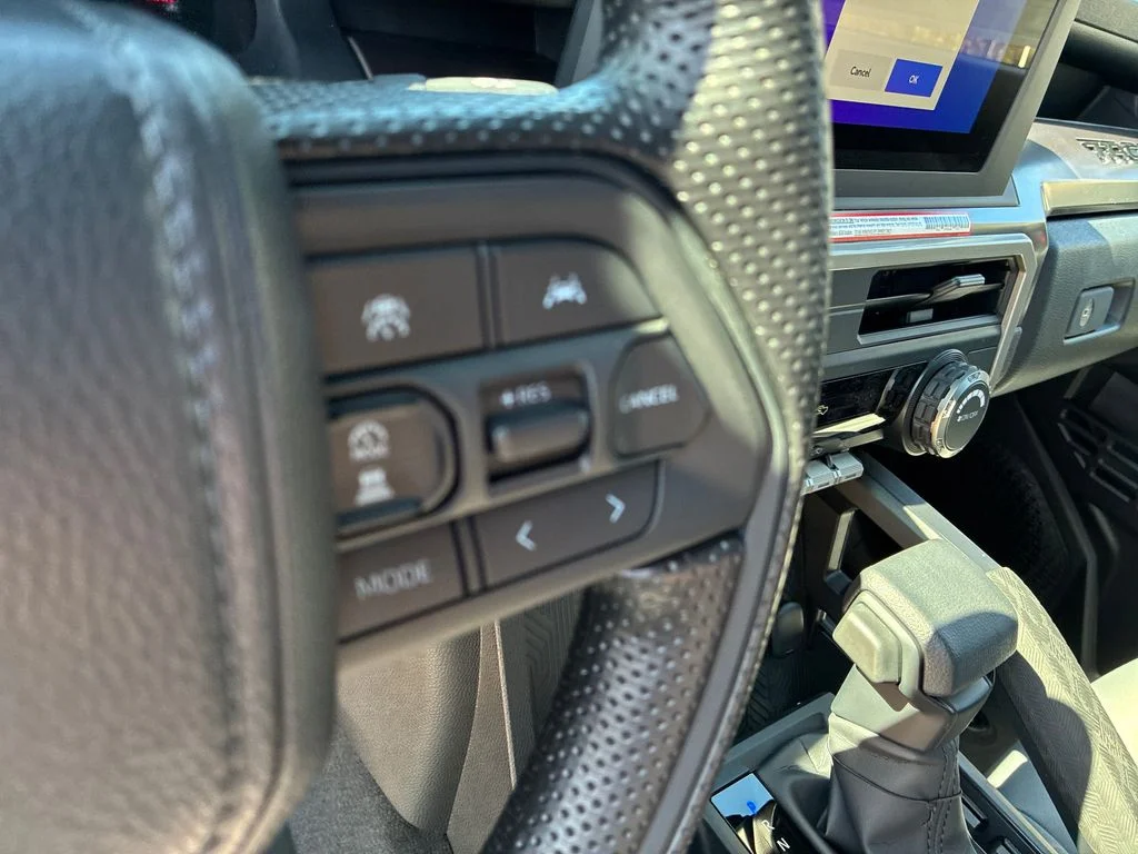 2026 Toyota Tacoma SR5 - Photo 22