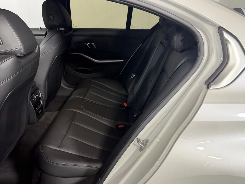 Used 2025 White BMW 330i xDrive image 29