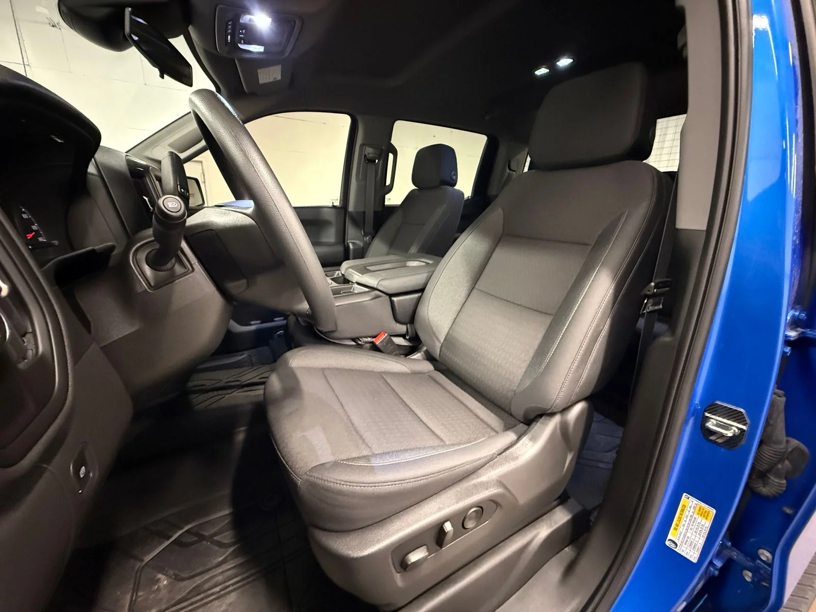 Used 2026 Blue Chevrolet Custom image 17