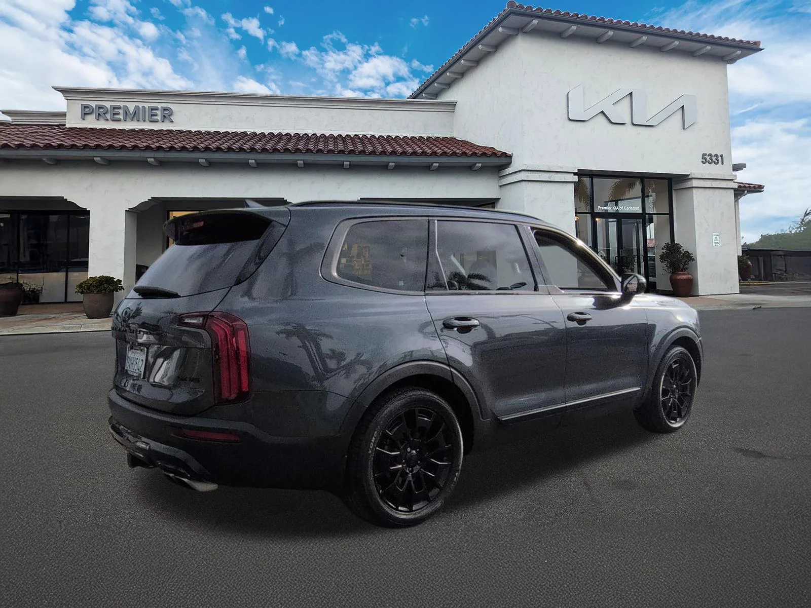 Used 2021 Gravity Gray Kia SX image 8