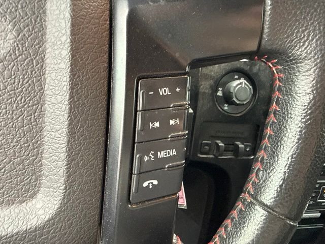Used 2014  Ford Limited image 18