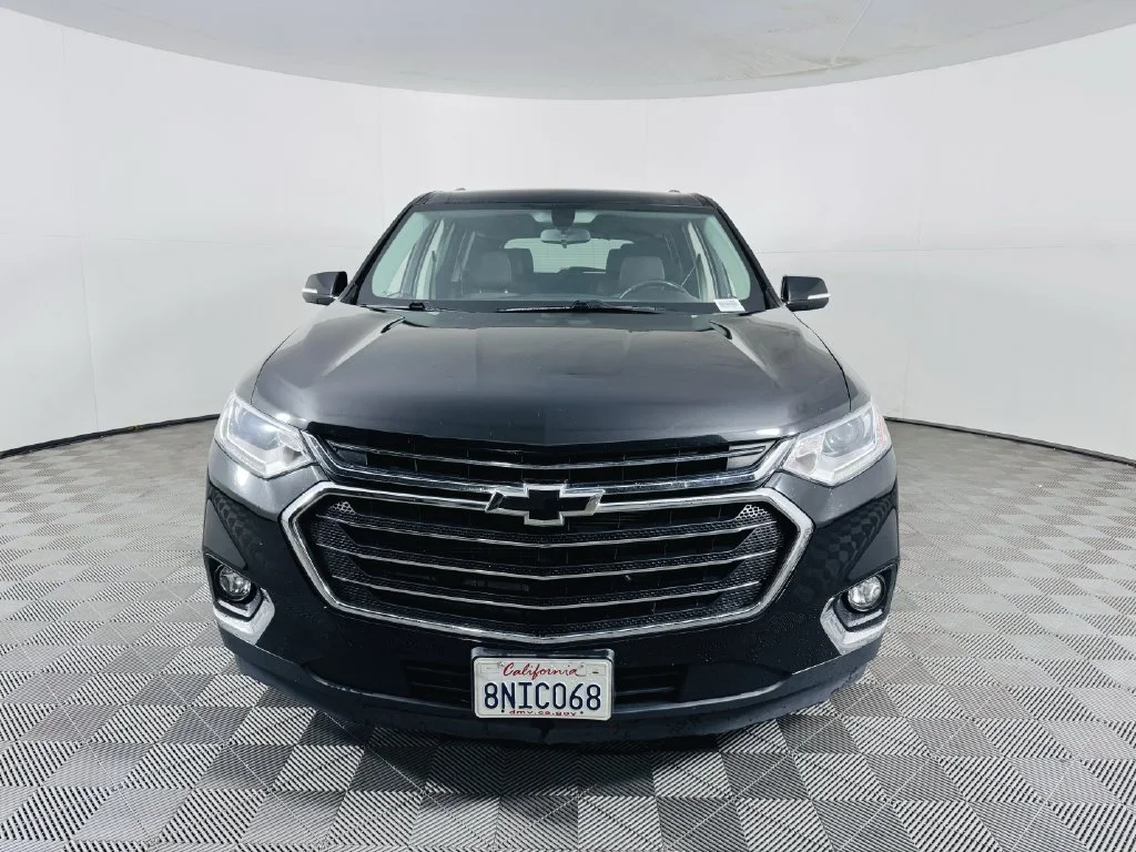 Used 2020 Black Chevrolet LT image 3