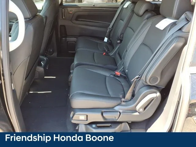 Used 2026 Black Honda EX-L image 9