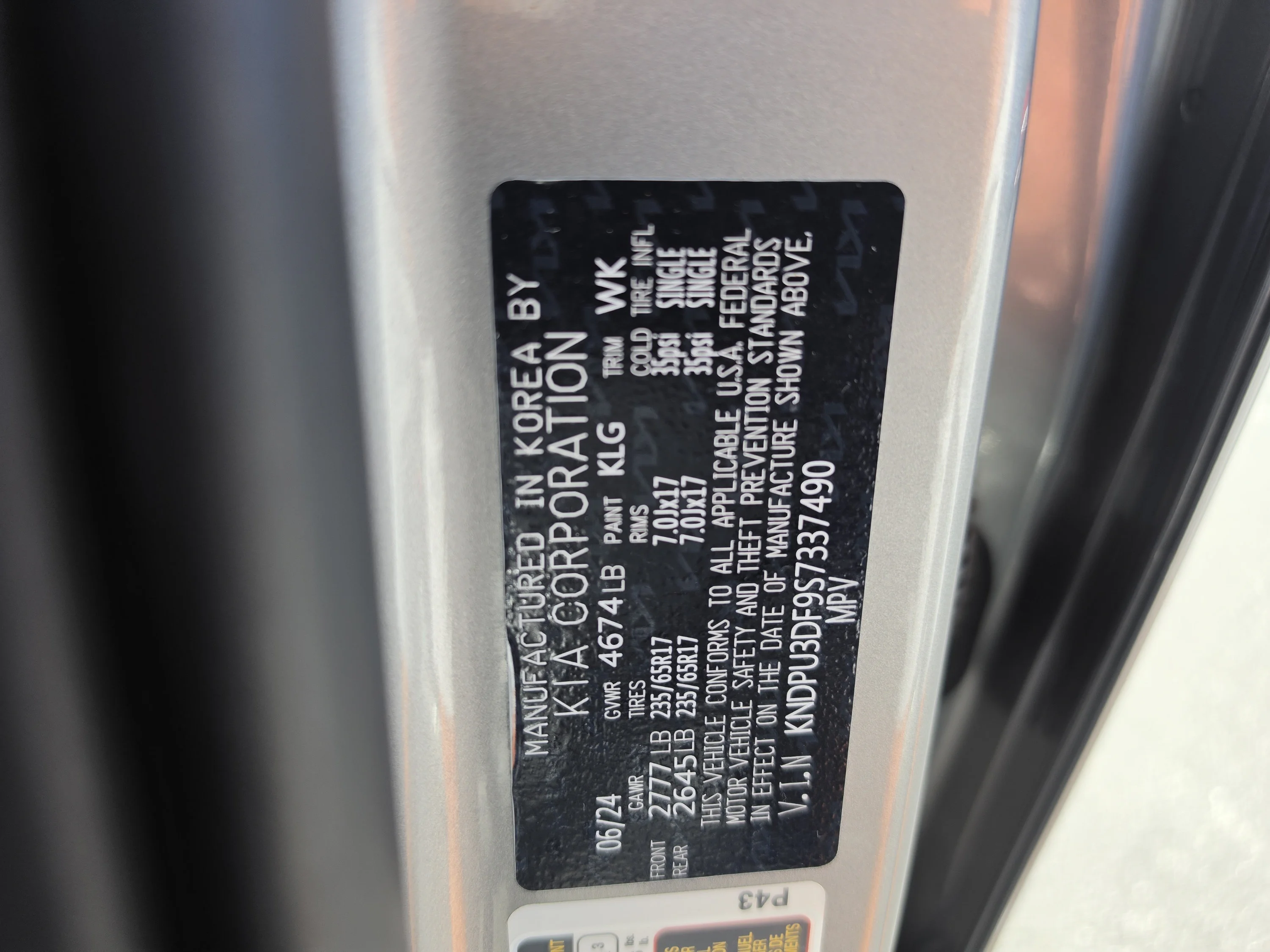 Used 2025 Steel Gray Kia LX image 37