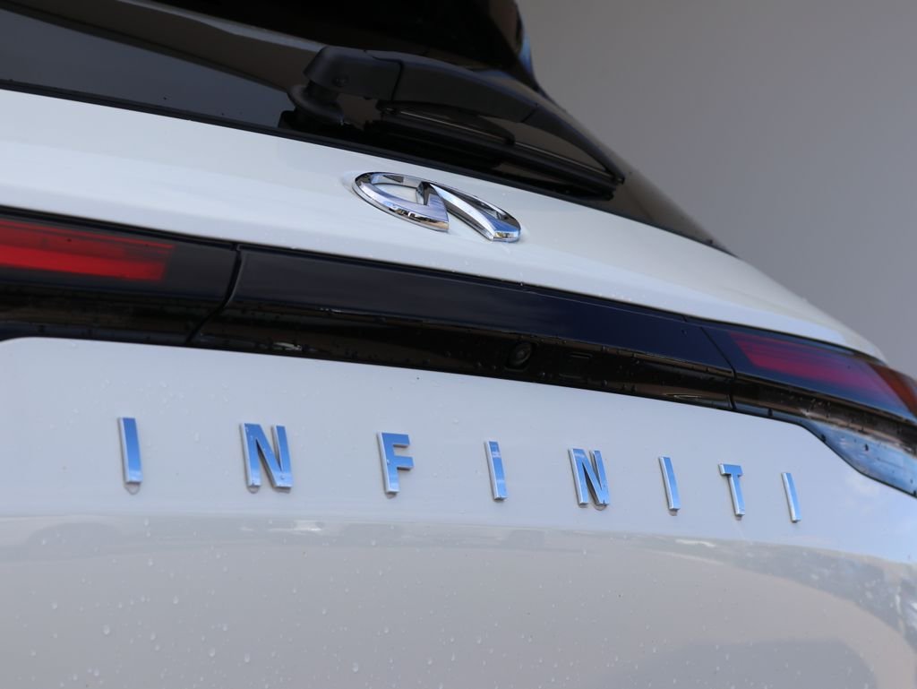 Certified Used 2023 White INFINITI Sensory image 41