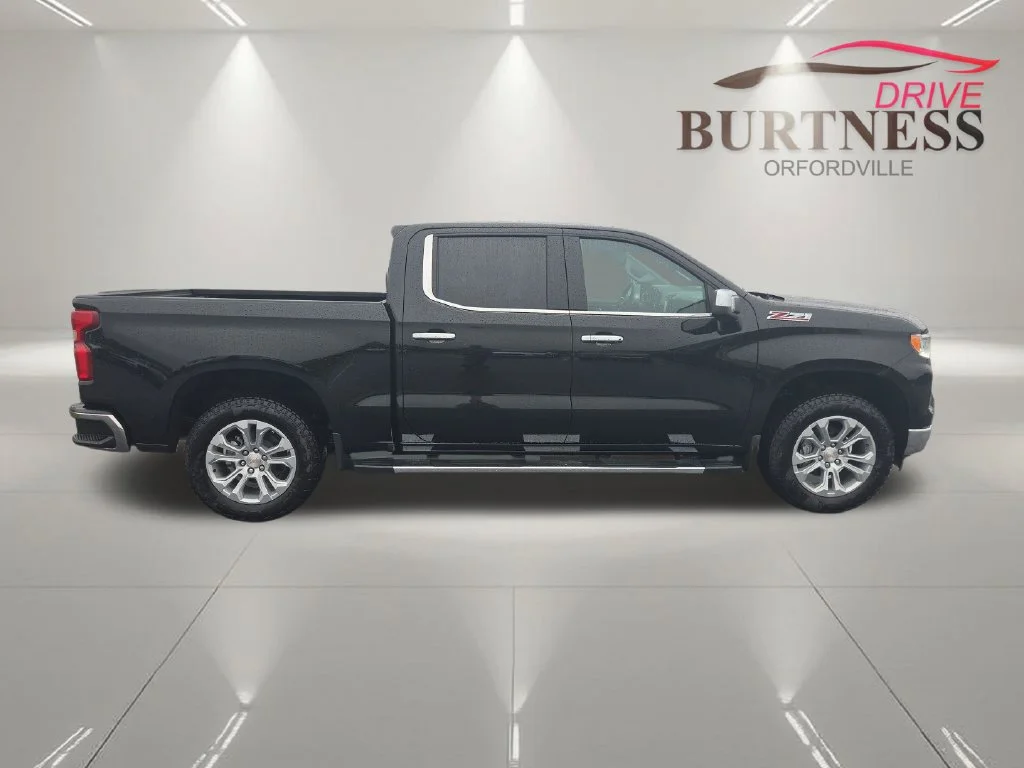 2026 Chevrolet Silverado 1500 LTZ - Photo 9