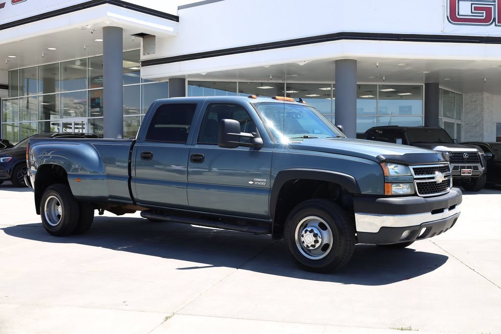 Used 2007 Blue Granite Metallic Chevrolet DRW LT1 image 8