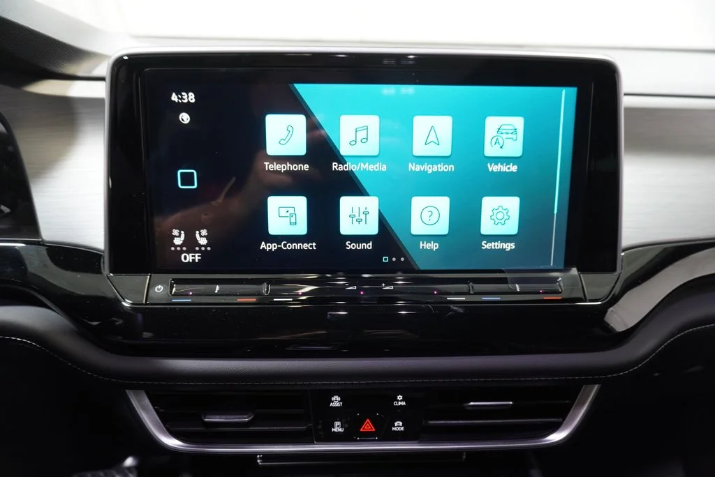 New 2026  Volkswagen SE w/Technology image 14