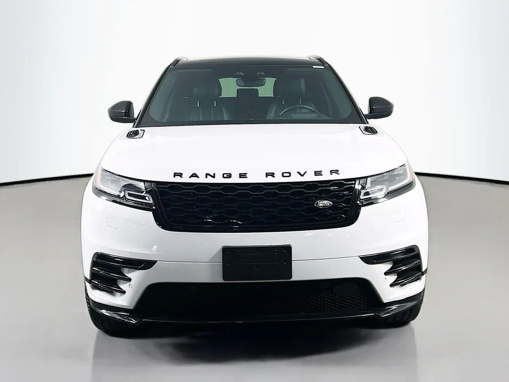 Used 2023 Fuji White Land Rover HST image 2