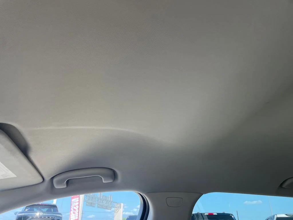 Used 2021 White Buick Preferred image 20