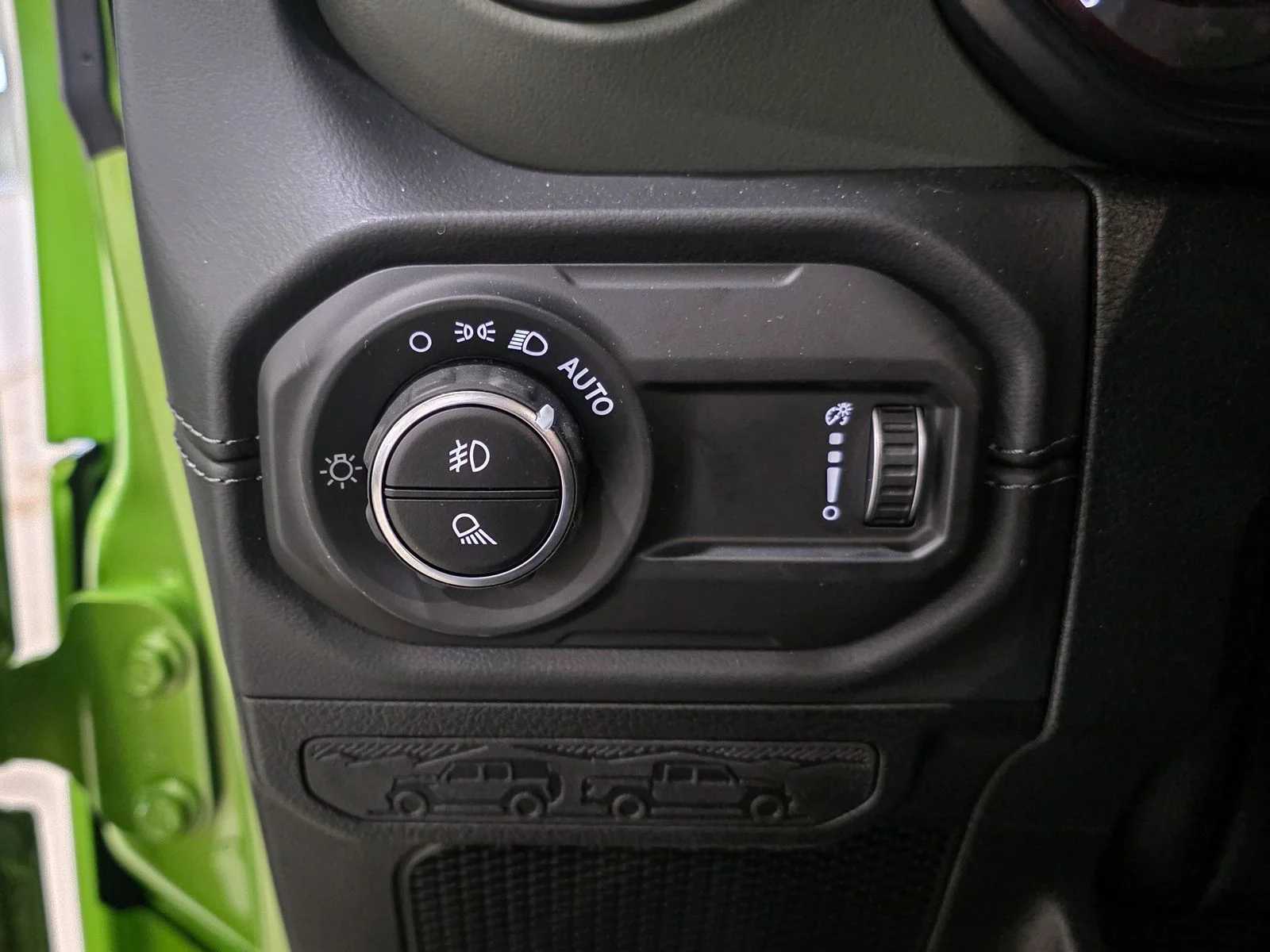 New 2026 Mojito (DISC) Jeep Mojave X image 24