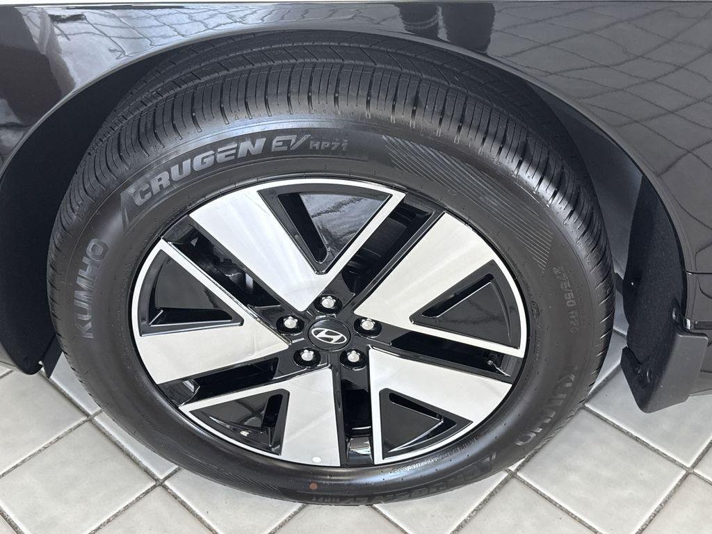 2026 Hyundai IONIQ 9 SEL - Photo 11