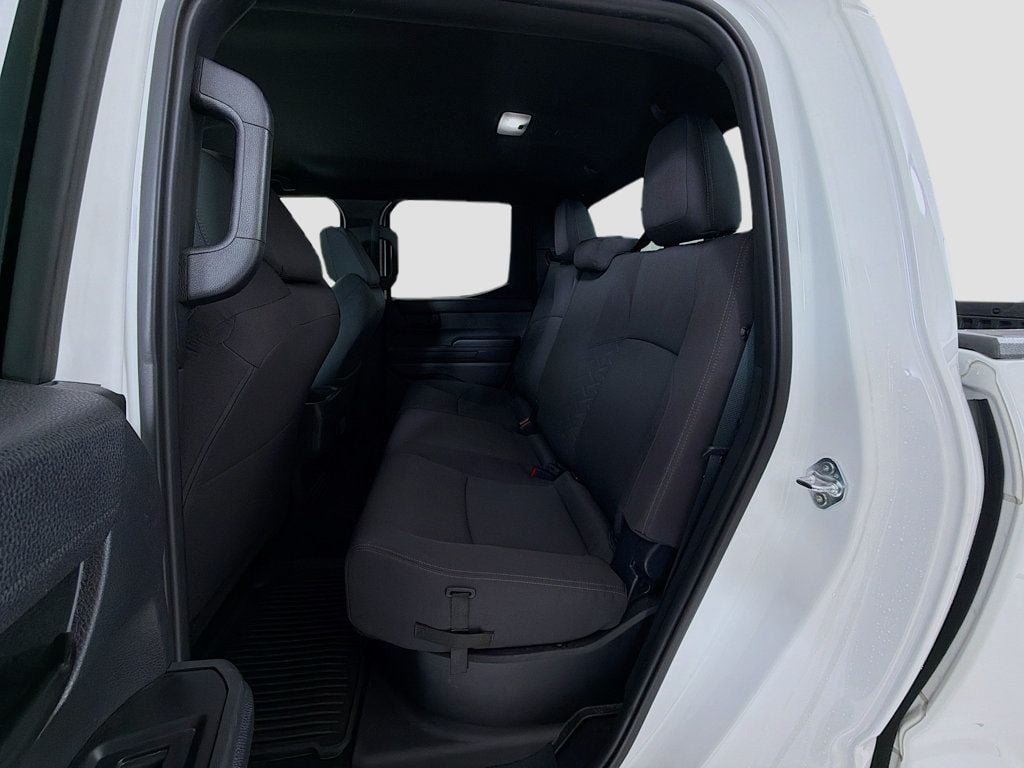 Used 2025 Ice Cap Toyota SR5 Double Cab 6
