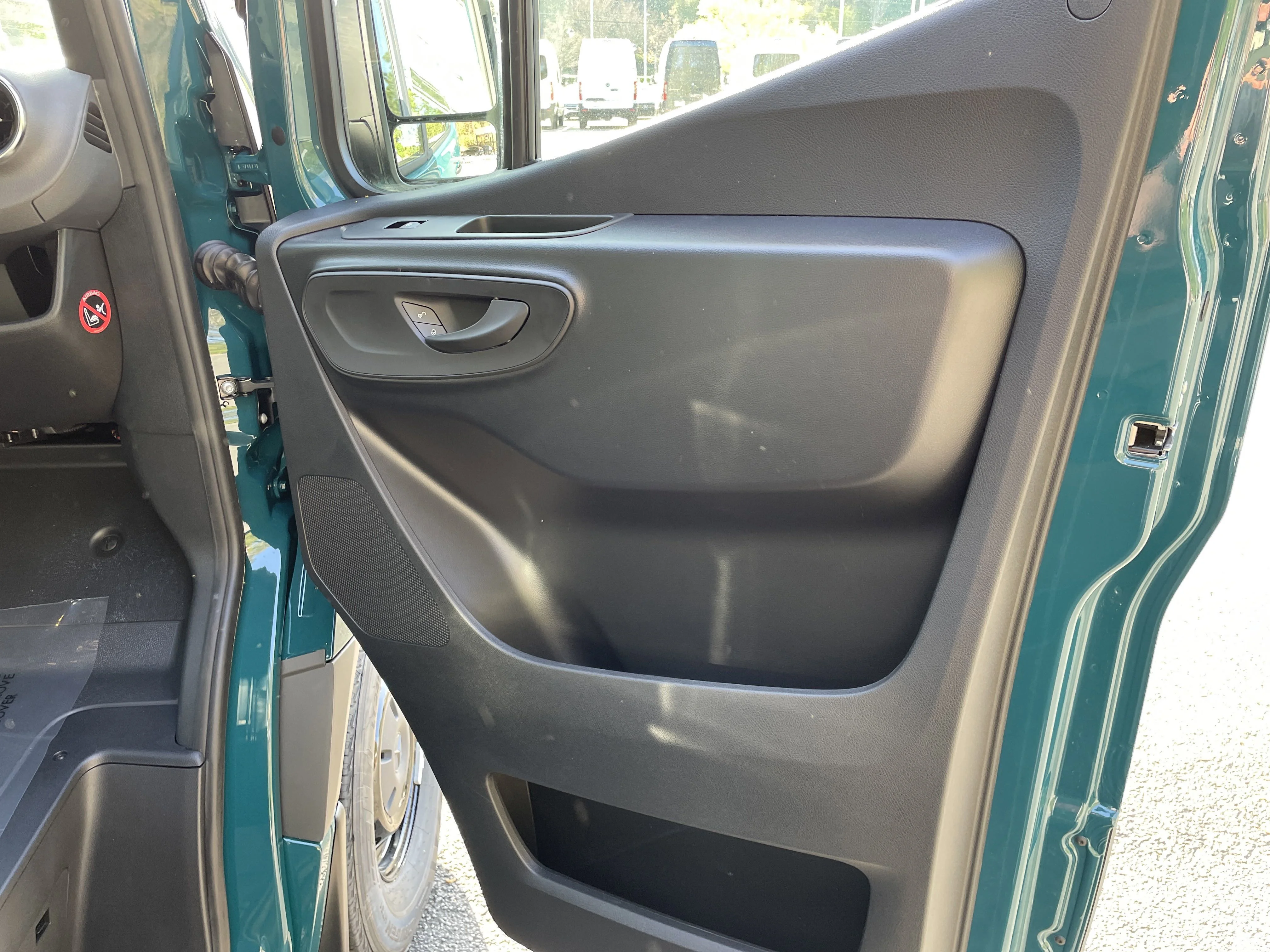2025 Mercedes-Benz Sprinter Cargo Van Base - Photo 38