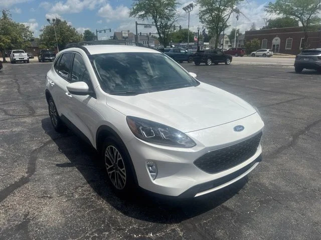 Used 2020 Ford Escape SEL with VIN 1FMCU9H63LUA30309 for sale in Bryan, OH