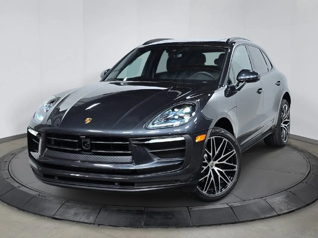 2026 Porsche Macan