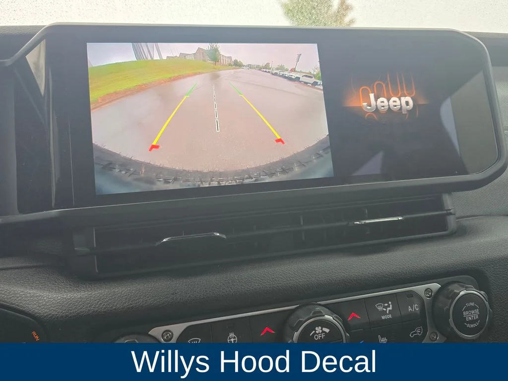 Used 2025  Jeep Willys image 35