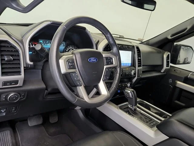 Used 2020 Black Ford Lariat image 61