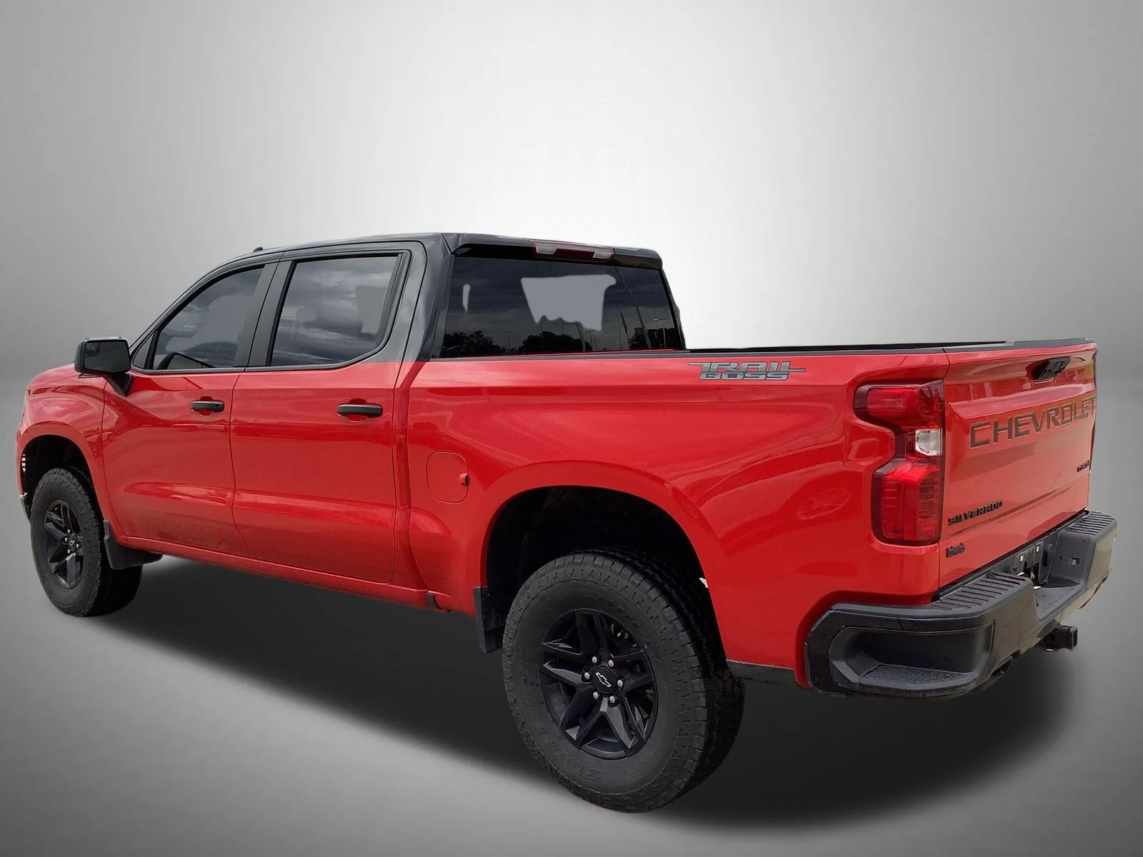 Used 2025 Red Chevrolet Custom Trail Boss image 4