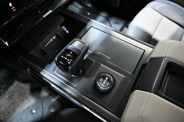 2026 GMC HUMMER EV 2X - Photo 18
