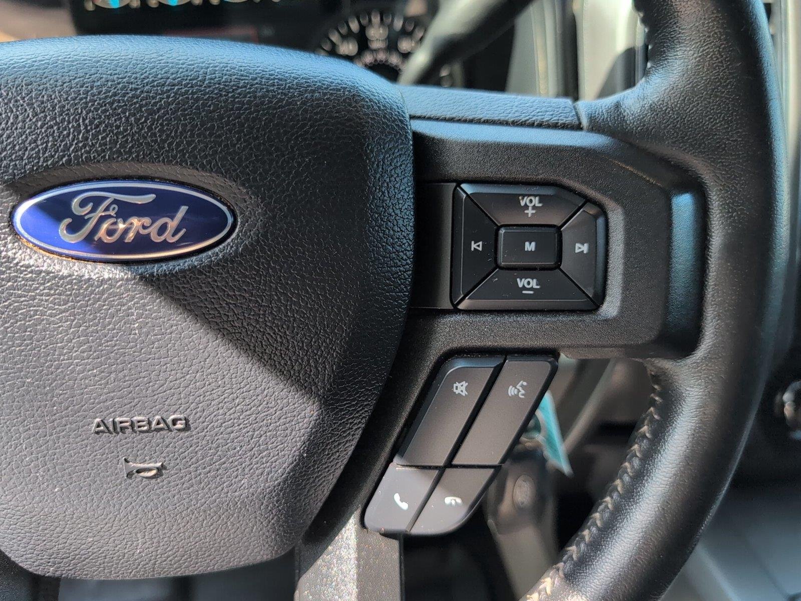 Used 2020 Iconic Silver Ford XLT image 29