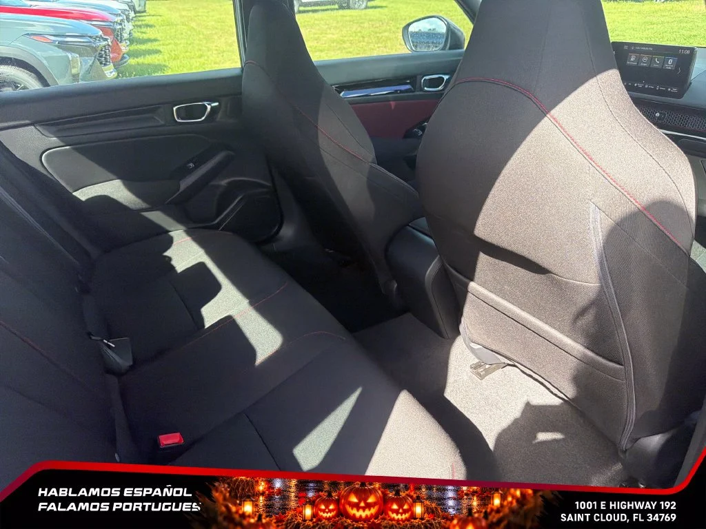 Used 2024 Gray Honda Sedan image 29