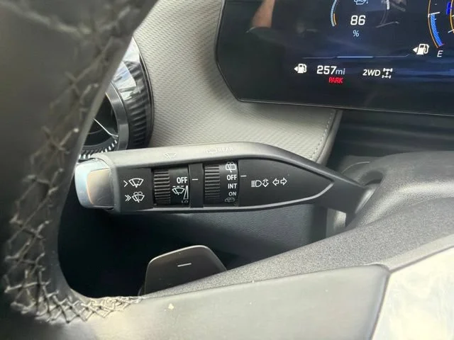 Used 2025 Sterling Gray Metallic Chevrolet LT image 34