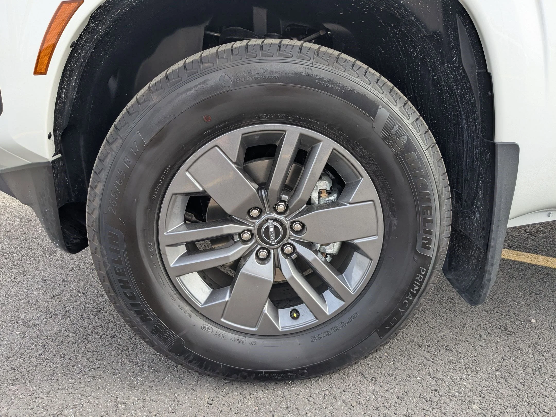 2026 Nissan Frontier SV - Photo 17