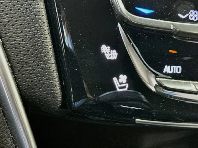 Used 2019 Black Cadillac Luxury image 21