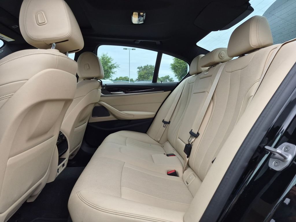 Used 2021 Black BMW 530e iPerformance image 20