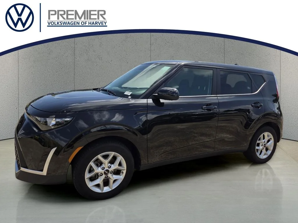 Used 2025 Black Kia LX image 1
