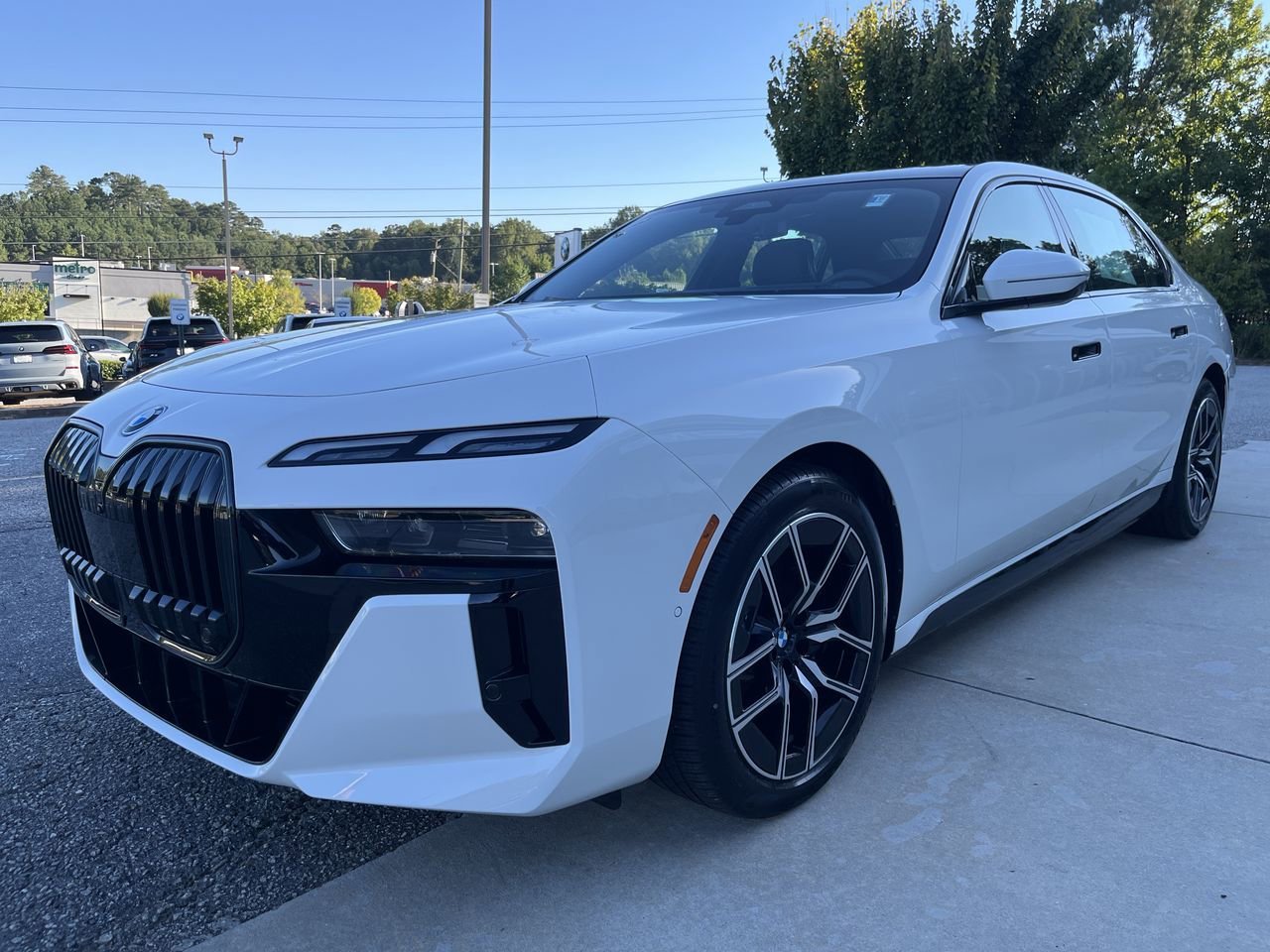 2025 BMW i7 50 - Photo 4