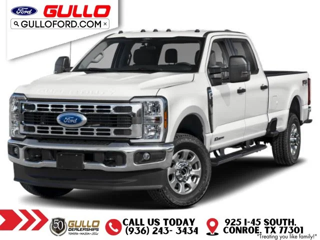 New 2027 Oxford White Ford XLT image 1