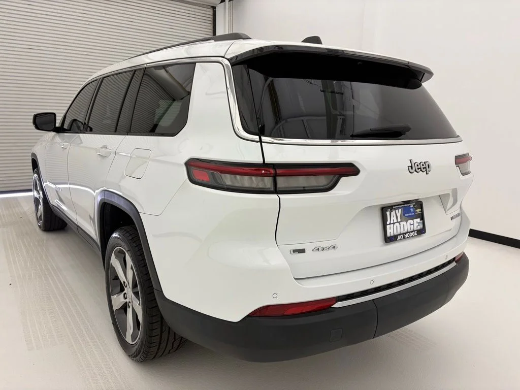 Used 2021 White Jeep Limited image 25